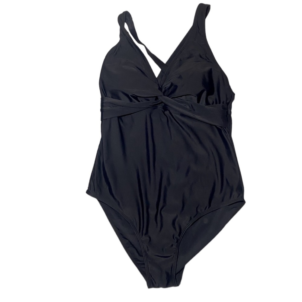 Modest one piece plus size women’s size 14 swim suit NWT